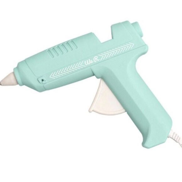 We R Memory Keepers® Mint Maker's Glue Gun Kit - Picture 3 of 5